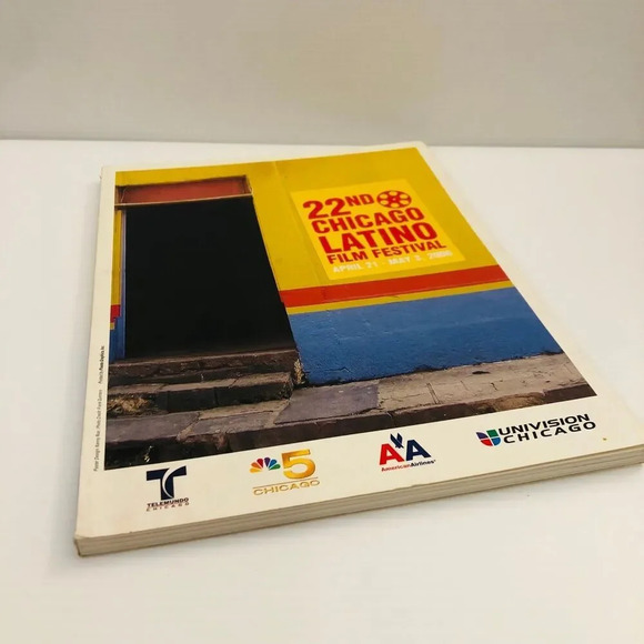 22nd Chicago Latino Film Festival Program Guide 2006 - Picture 1 of 11